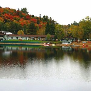 Algonquin Lakeside Inn